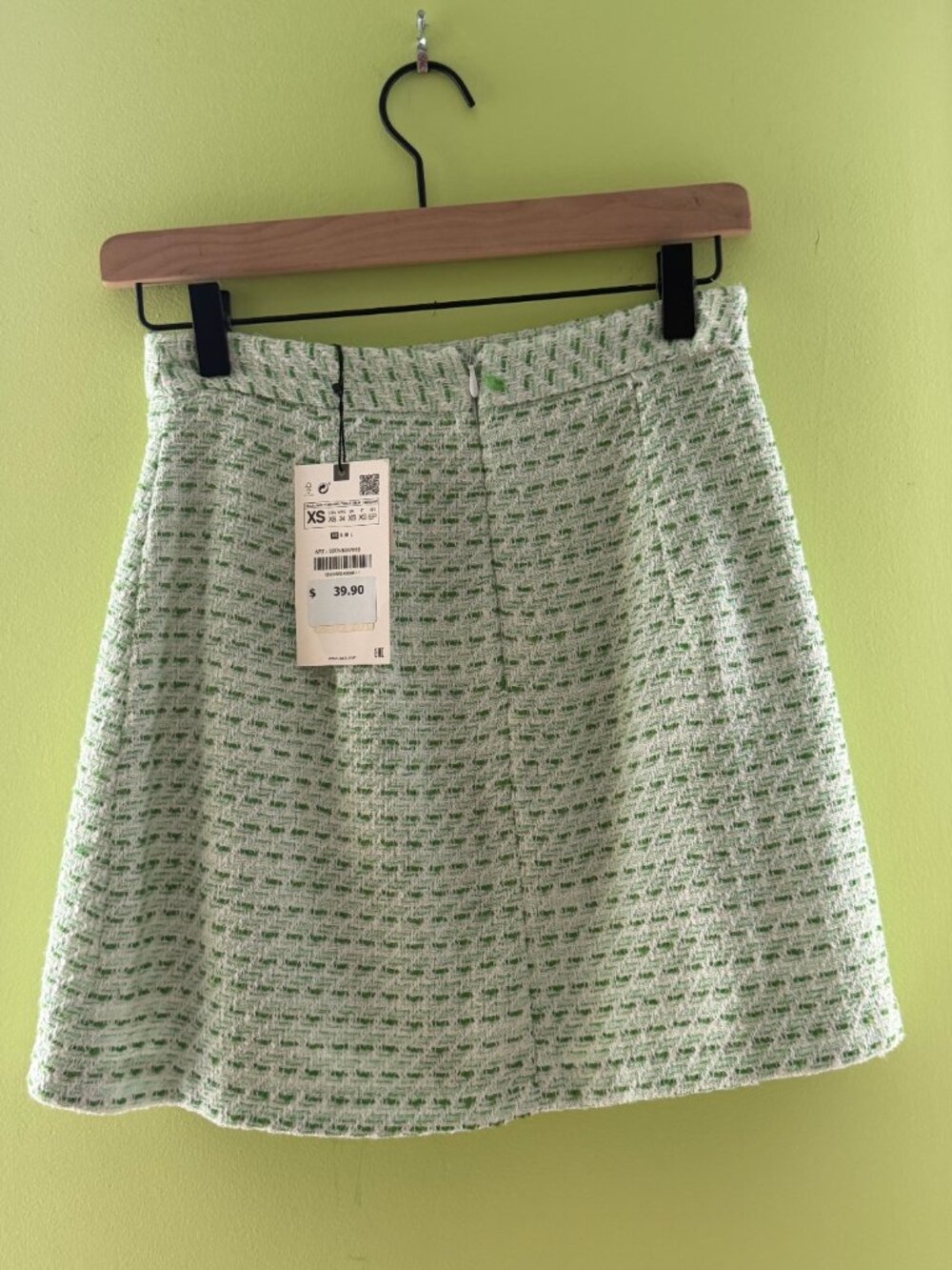 NWT Zara Green & White Tweed Pleated Mini Skirt - Size XS - Picture 2 of 10